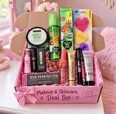 Pack of 6 All-in-One Makeup Gift Deal for Girls